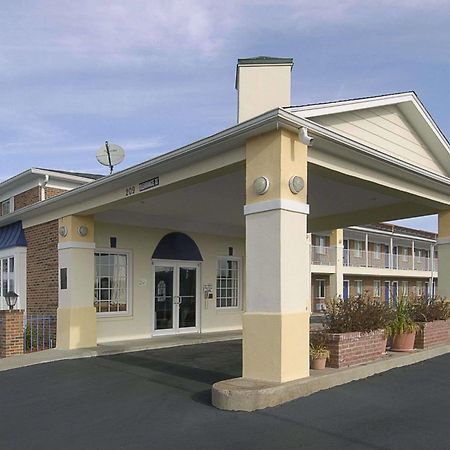 Days Inn By Wyndham Liberty/Ne Kansas City Extérieur photo