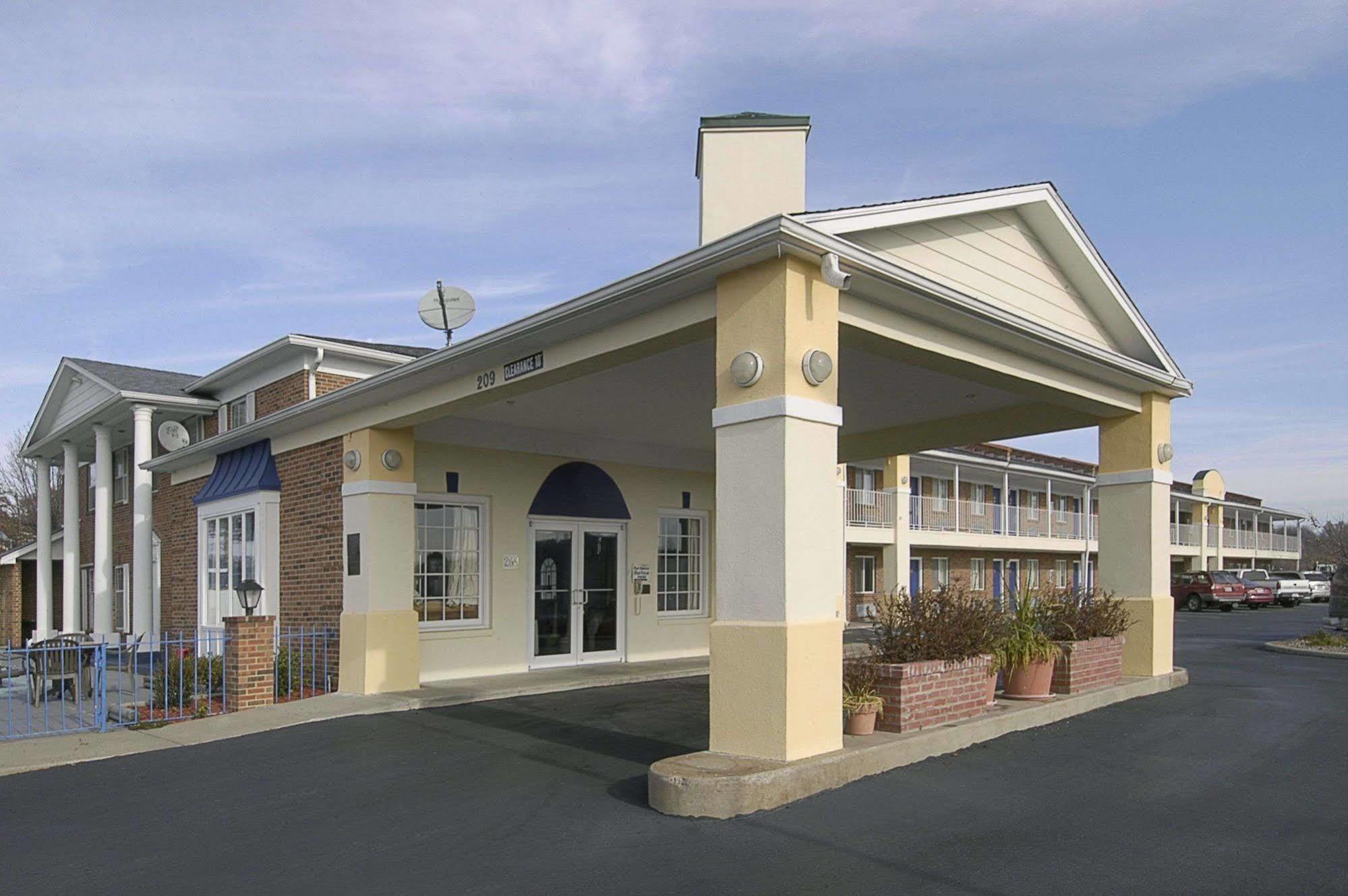 Days Inn By Wyndham Liberty/Ne Kansas City Extérieur photo