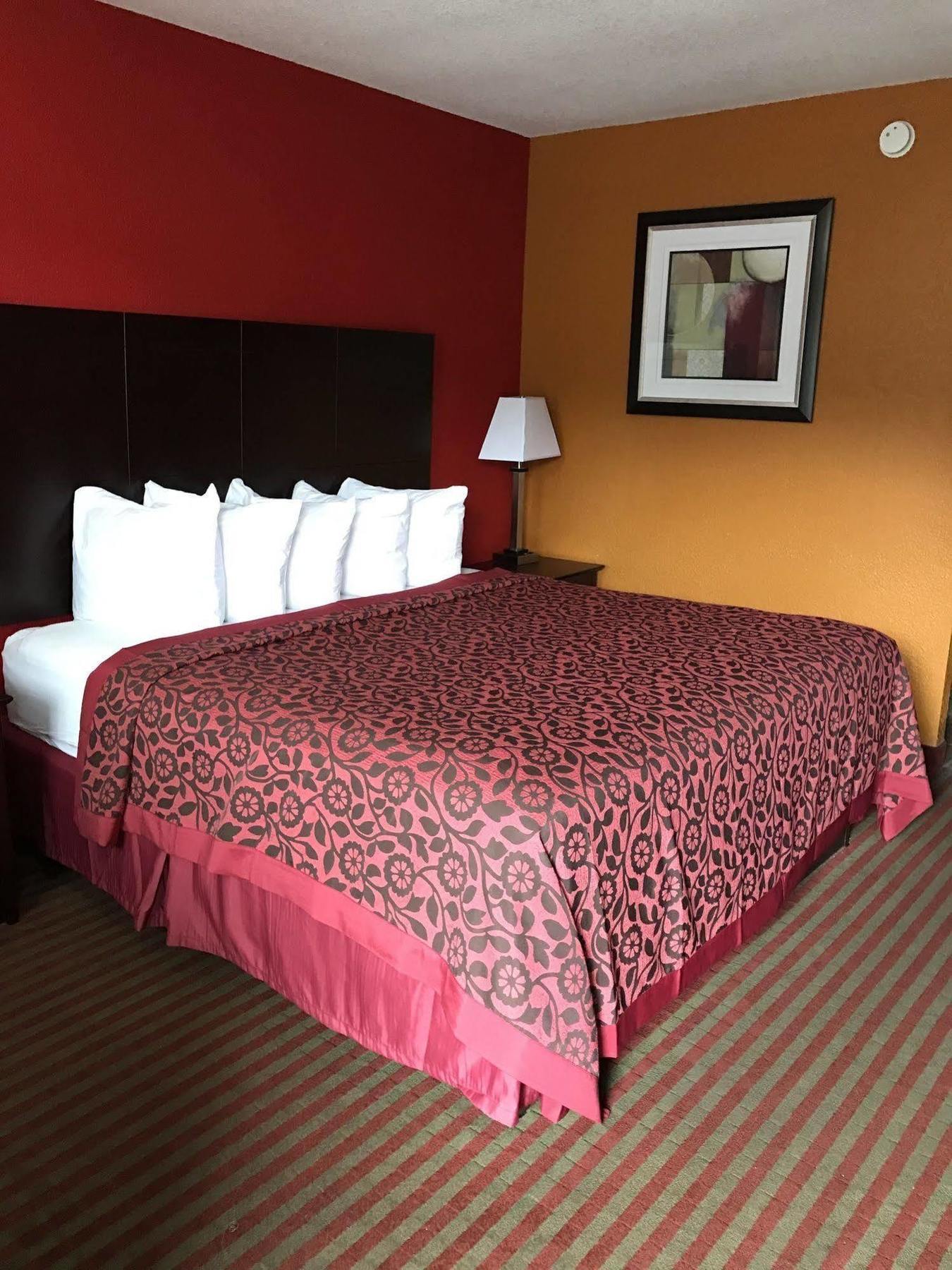 Days Inn By Wyndham Liberty/Ne Kansas City Extérieur photo